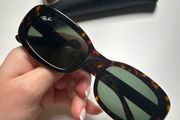 Like New Ray-Ban RB2221 C56 902/31