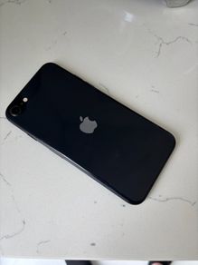 iPhone SE 2022