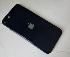 iPhone SE 2022