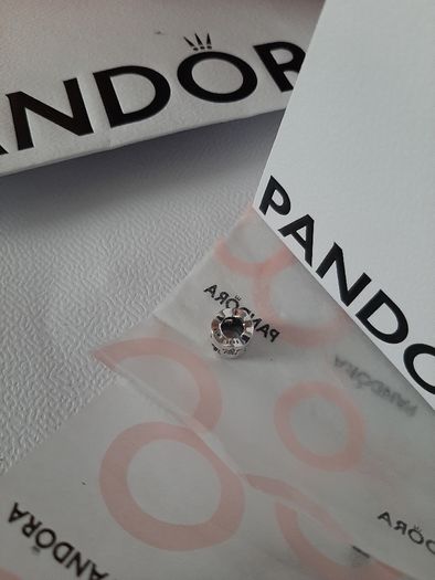 New genuine pandora stars charm