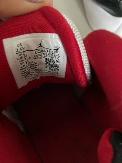 Nike Sky Jordan kids trainers runners size 2