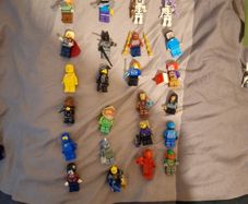 LEGO Mixed Minifigure Bundle - 23 Figures