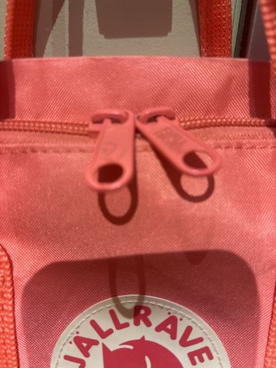 FJALLRAVEN Kanken Back Pack - Hand / Carrier Bag - Rose Pink