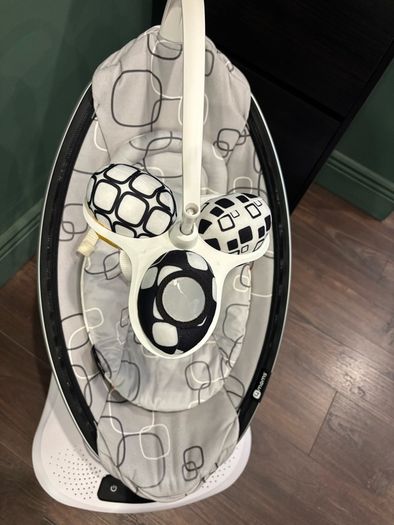 mamaroo swing