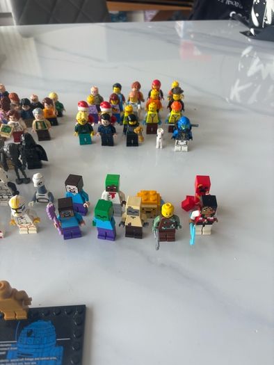 Lego Mini Figures