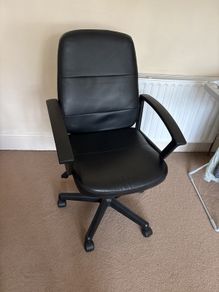 desk chair