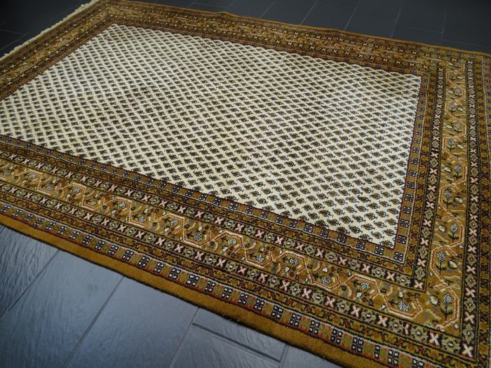 Persian Sarok Mir Rug 2.9 x 2.05m (SKM)