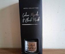 Room fragrance - Cedar, Myrrh, Black Musk