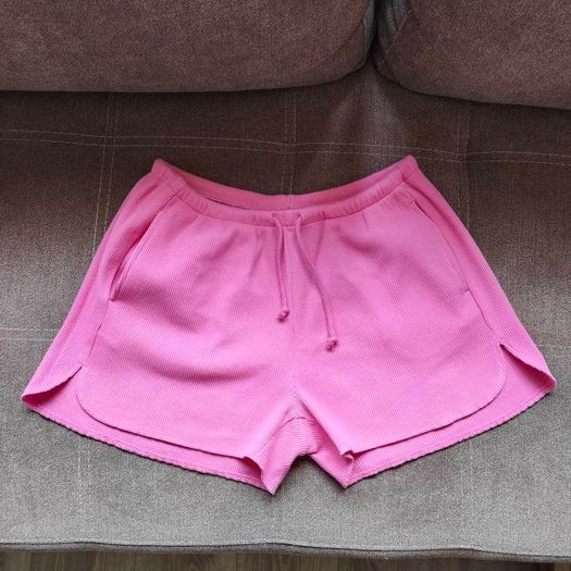Pink shorts size S