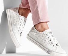 mustang trainers size 4 37eu