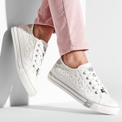 mustang trainers size 4 37eu