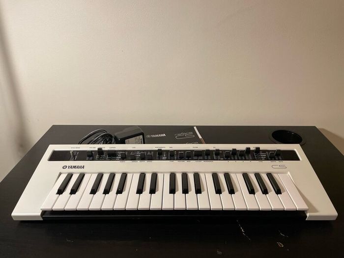 Yamaha Reface CS