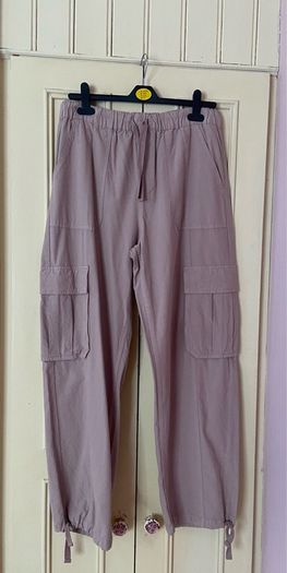 Fab Pull & Bear Dusky Pink Cargo Trousers  Size Large UK 14
