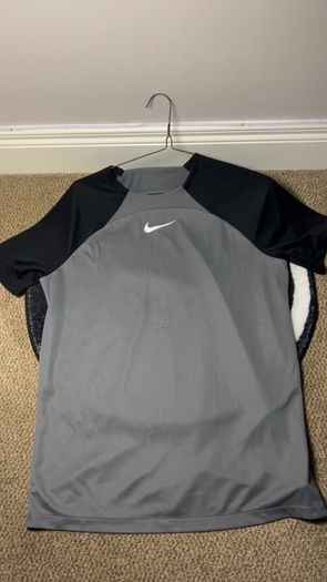 Nike Stride 2 Piece Set