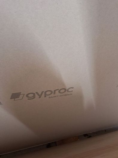 12.5 mm gyproc plasterboard