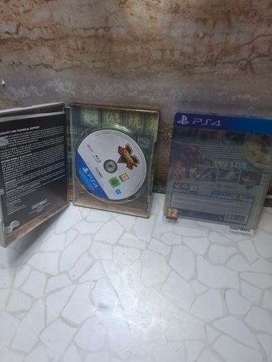 Street Fighter 5 (V) sur Playstation 4 PS4 Game &  Steelbook And Cover Art