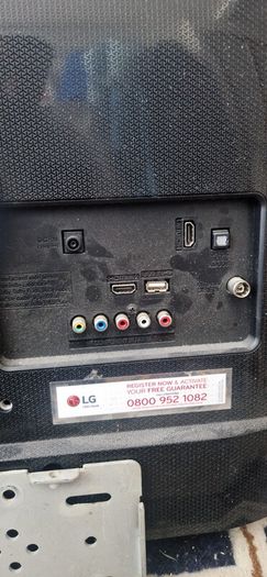 LG HD 32 inch tv / monitor