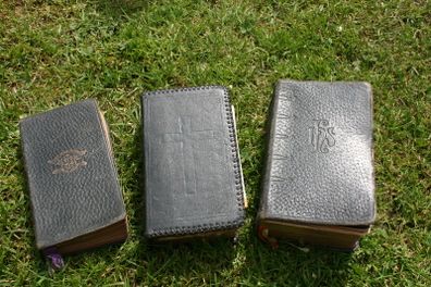Antique Prayers and Missals