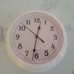 Like New Dunnes Wall Clock