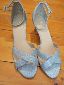 ladies sandals