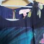 floral blouse/top Image 2
