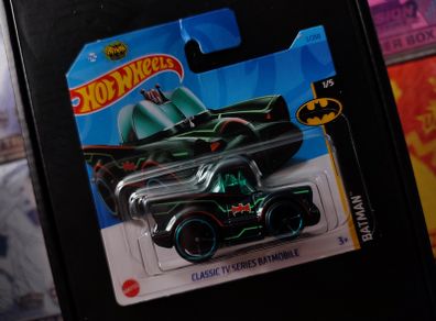 Classic TV Series Batmobile ! Batman Classic Series ! Hot Wheels ! Sealed ! DC ! 2021 ! Mattel !