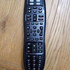 Logitech Harmony 350 Universal Programmable Remote Controller for Up To 8 Entertainment Devices at once