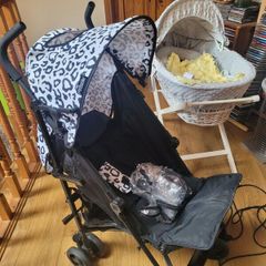 Childs buggy