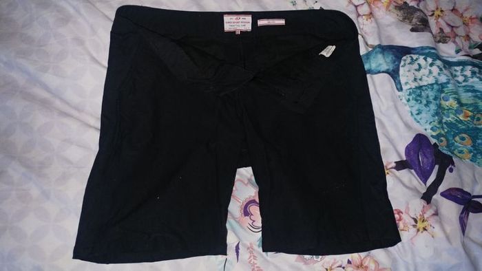 Giro black cycling shorts On3n3ss size 8 30 inch waist