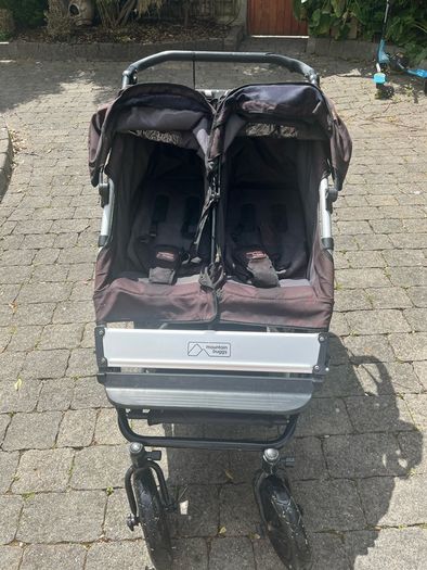 Mountain Buggy- Double