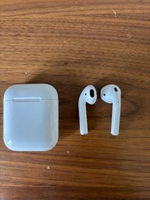 Apple AirPods 2nd Generation