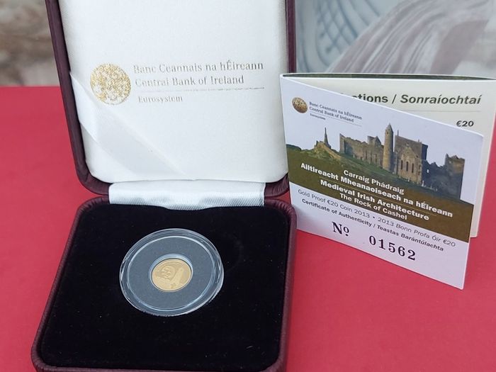 Ireland 2013 Rock of Cashel GOLD  Coin in Case