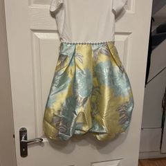 Girls occasion/confirmation dress age 12