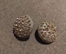 brooch
