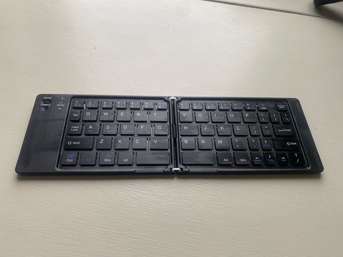 Bluetooth keyboard