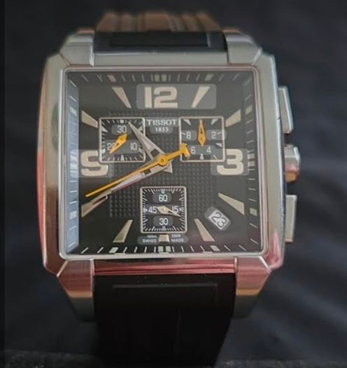 Tissot chronograph Quadrato