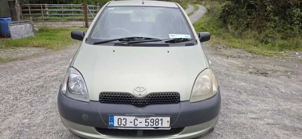 2003 Toyota Yaris