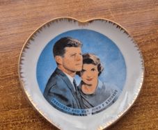 Vintage J F Kennedy Delft