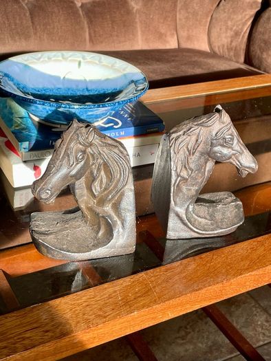 Set of 2 Textured Bronzed Metal Horse Head Bookends