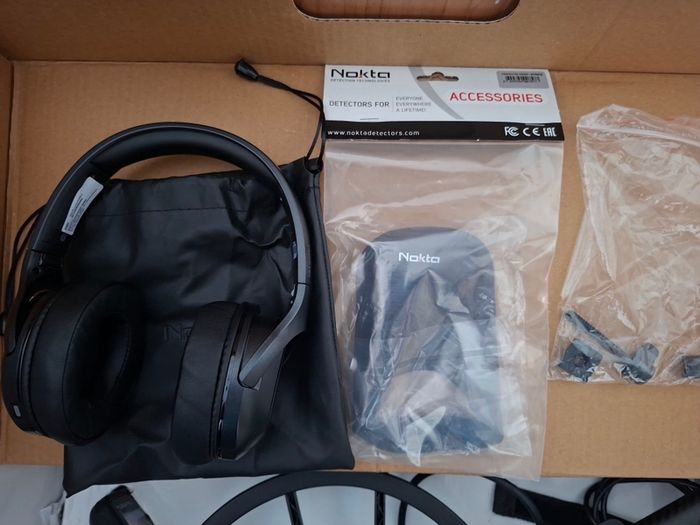 Never used New generation Nokta Simplex Ultra Metal Detector Waterproof 5m 11" SX28 Bluetooth Headphones.