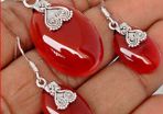 Pendant & Earrings Set