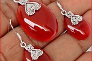 Pendant &amp; Earrings Set