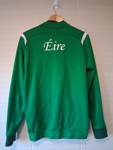 Ireland Football Track Jacket / Presentation Jacket.Not An Ireland Jersey. Official New Balance. Collect In Dublin Or Receive Via Post.