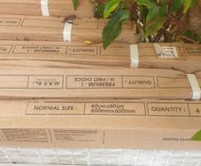 Large porcelain tiles
