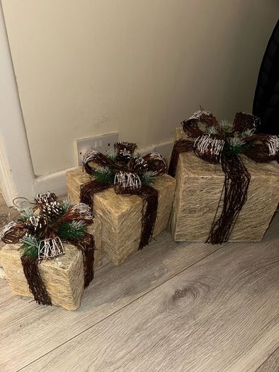 Set of 3 Illuminated Christmas Presents Decor for Indoor Use