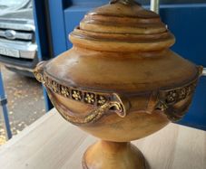 Large 57cm Neoclassical Lidded Urn/Decorative Centerpiece Vessel