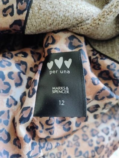 Per Una wool blend Marks and Spencer jacket in very good condition see last three photos for exact measurements FREE STANDARD POSTAGE INCLUDED