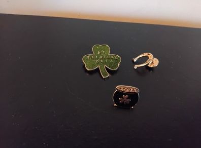 paddys day badges