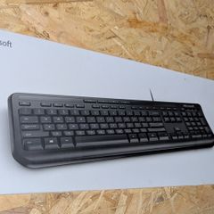 Microsoft Wired 600 Desktop Keyboard & Mouse: Brand New