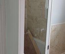 Bathroom cabinet
